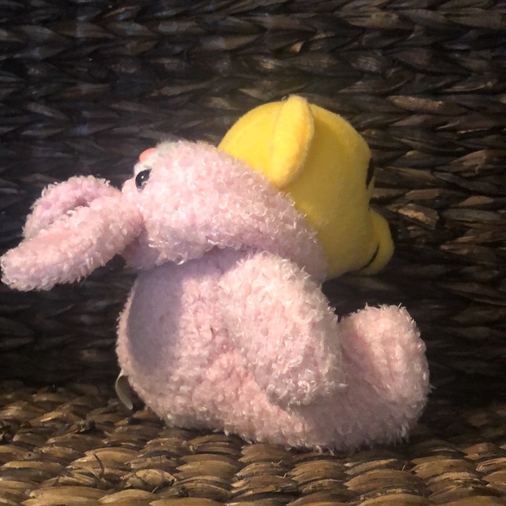SALE ❤️ Vintage Top Shelf Toys Winnie the Pooh Easter Bunny - Picture 3 of 7